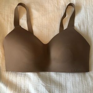 Lululemon bra